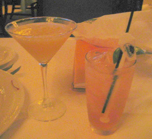 August2007/CafeAdelaide2ndCocktails.jpg