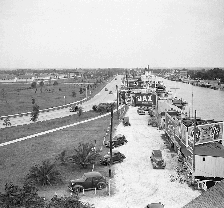 LakePontchartrain/WestEnd1941.gif