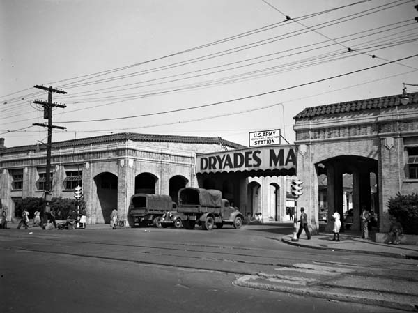 MakinGroceries/Dryades2nopl.jpg