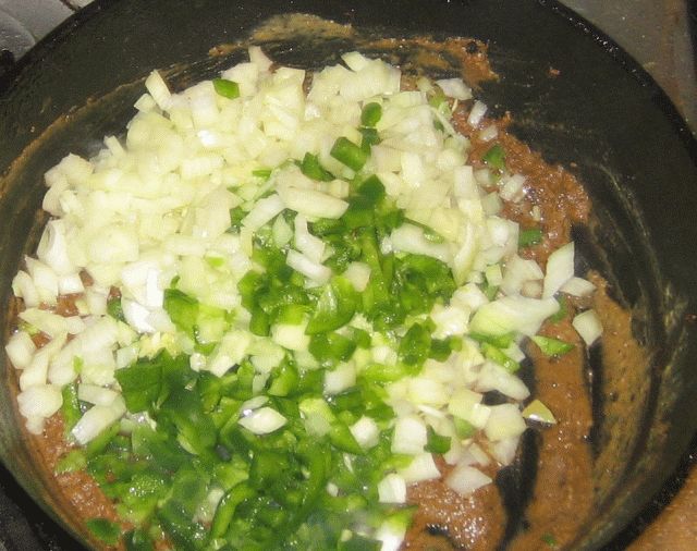 MakingGrillades/SliceRoast3quarterinch.jpg