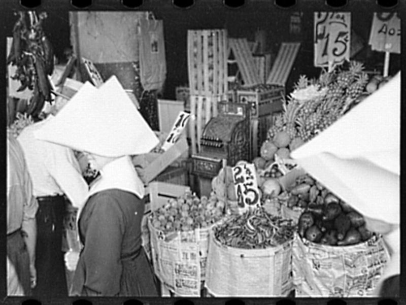 NewOrleansNeighborhoods/NunInFrenchQuarter1936.jpg