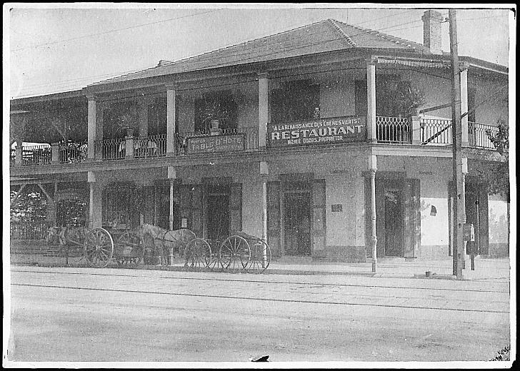 SignsOfNewOrleans/1900cA_La_Renaissance_Des_Chenes_Verts_RestaurantLSU.jpg